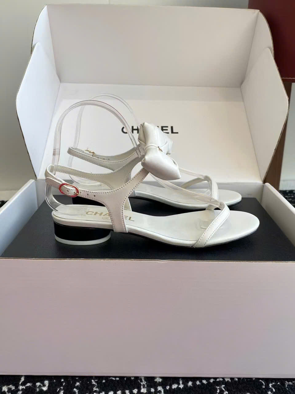 (1:1 replica) Chanel C Logo Vintages Sandals