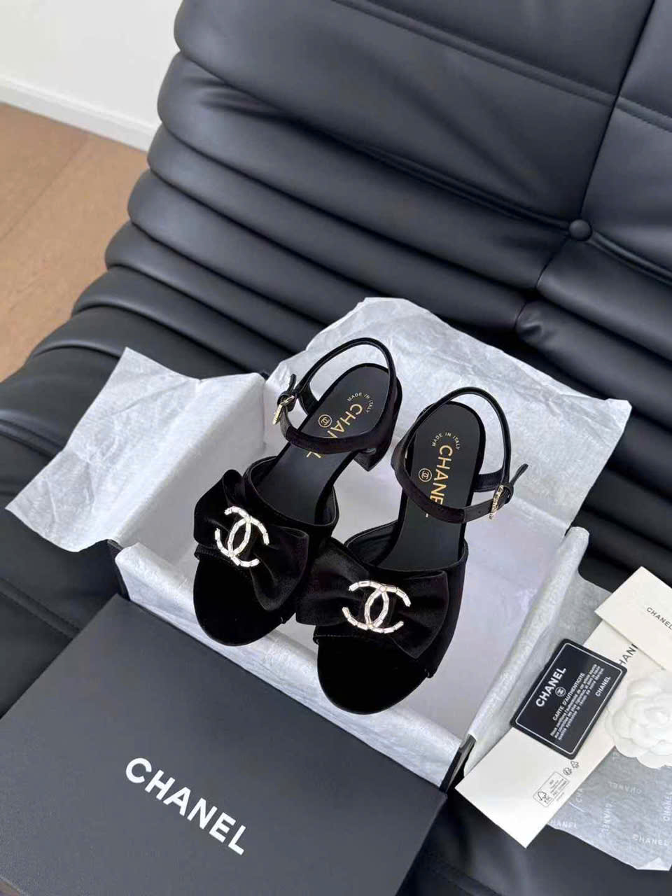 (1:1 replica) Chanel Velvet Vintage Sandals