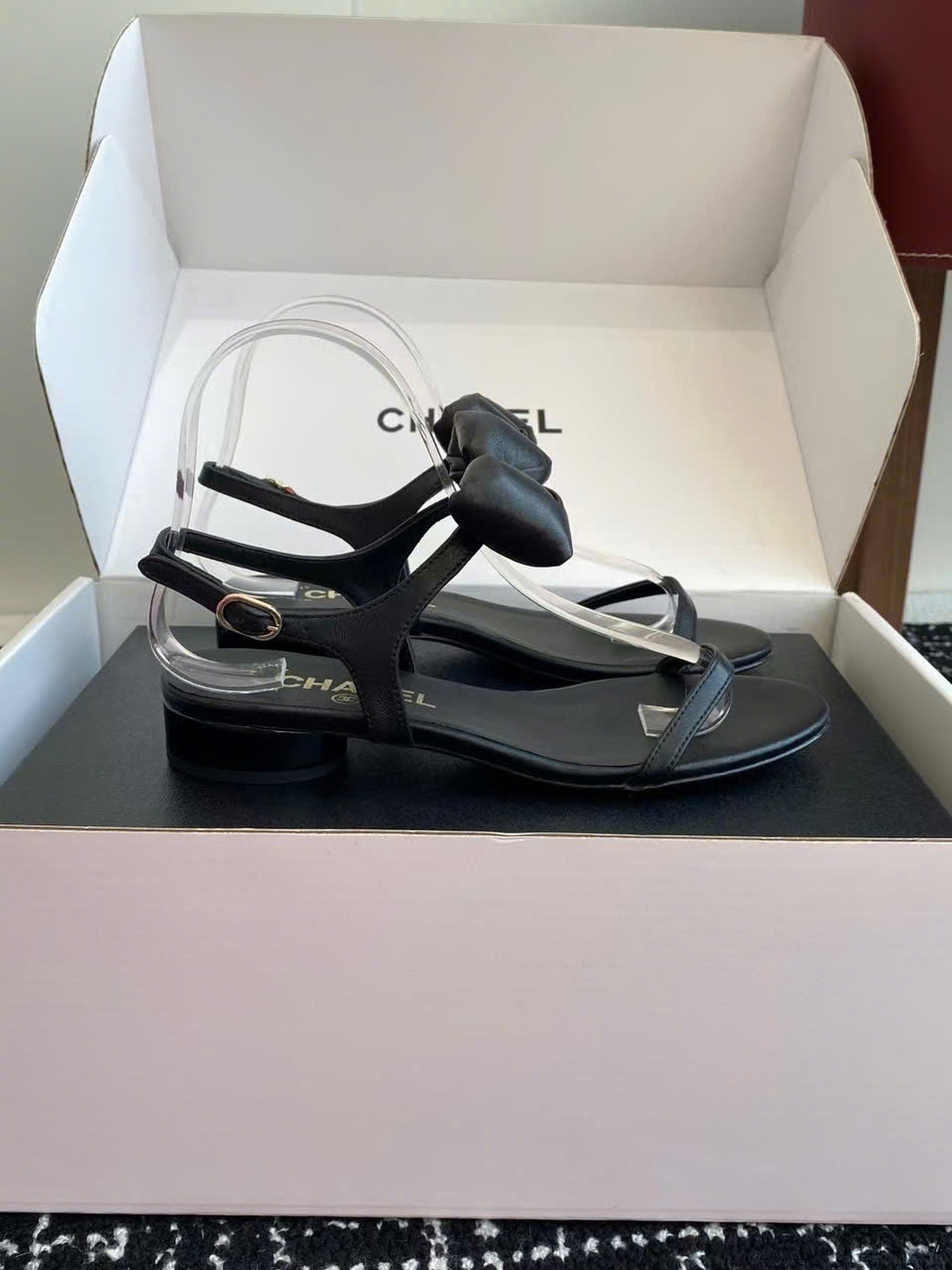 (1:1 replica) Chanel C Logo Vintages Sandals