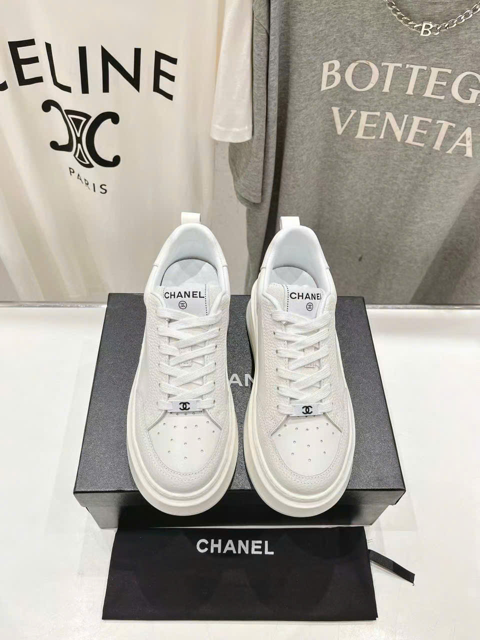 (1:1 replica) Chanel C Logo Sneakers Women s Shoes