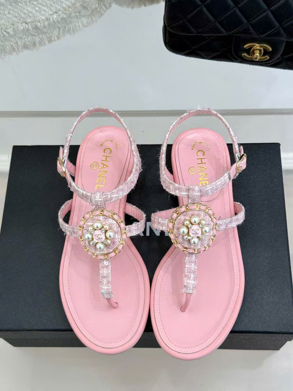 (1:1 replica) Chanel Fip Flops Women s Sandals