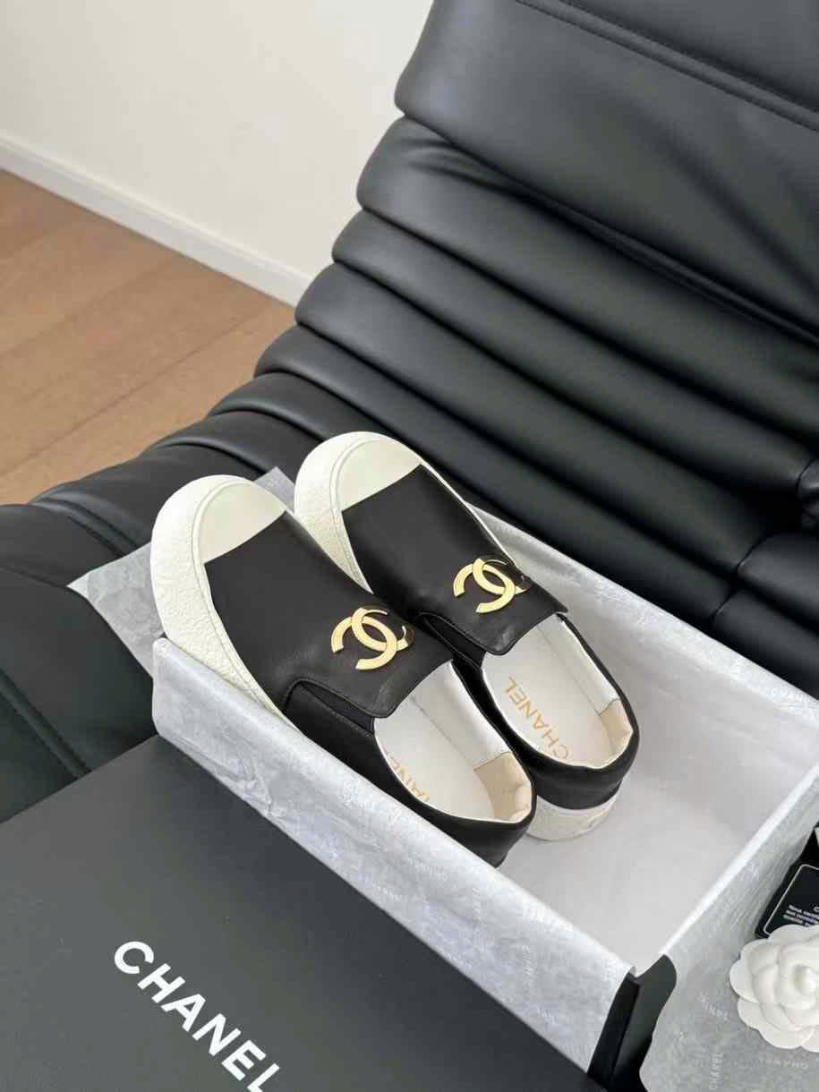 (1:1 replica) Chanel C Logo Slip On Women s Shoes