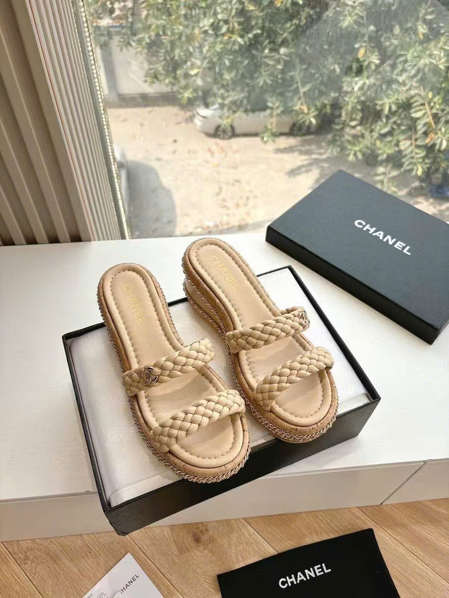 (1:1 replica) Chanel Wedges Women s Sandals New Collections 2025