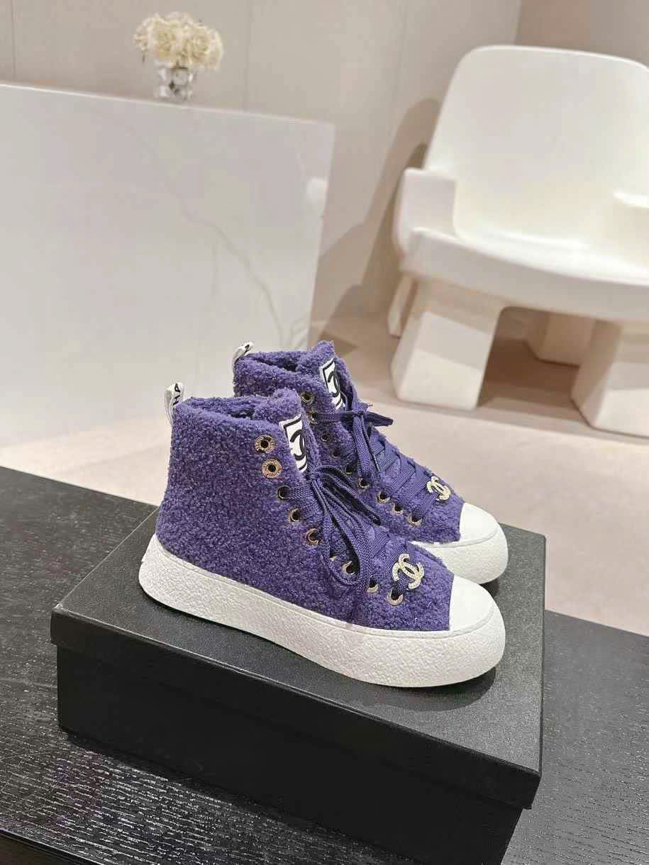 (1:1 replica) Chanel C Logo Sneakers Shoes