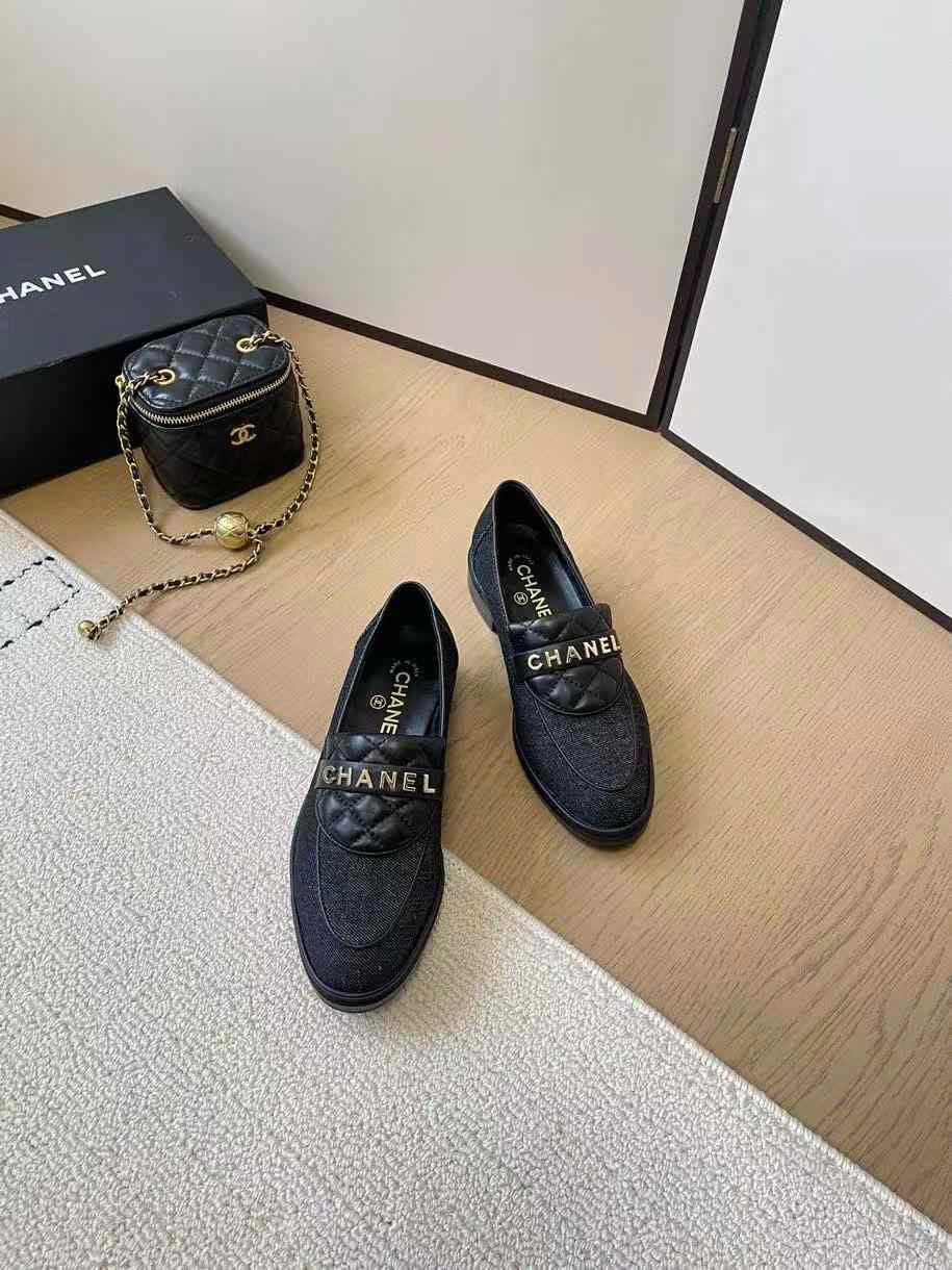 (1:1 replica) Chanel Leather Loafers Shoes