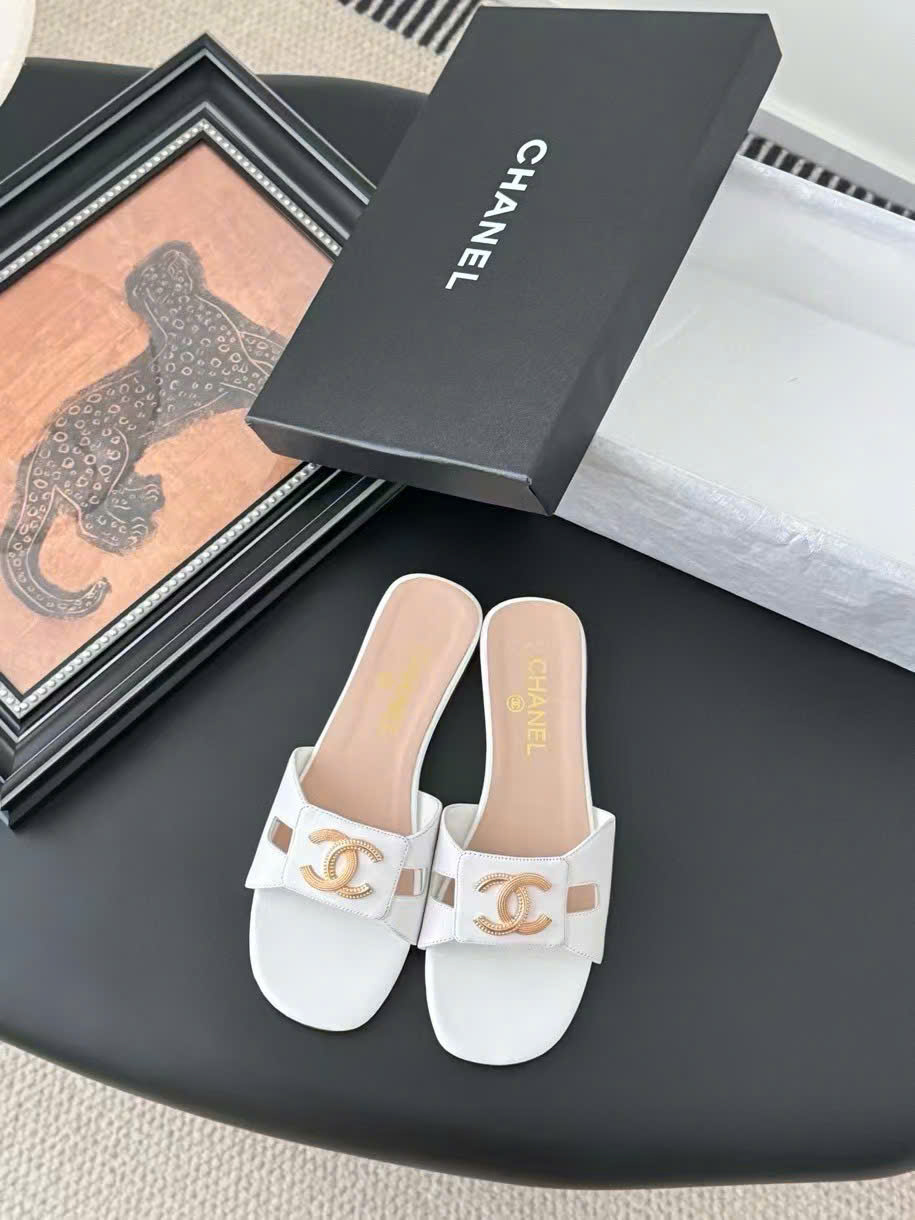 (1:1 replica) Chanel CLogo Women s Slide New Arrivals