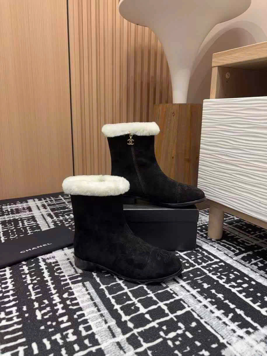 (1:1 replica) Chanel Sheep s fleece Boots