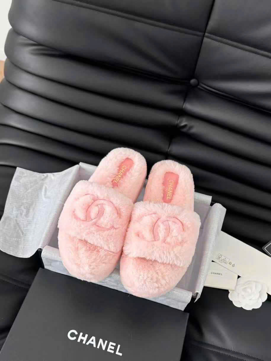 (1:1 replica) Chanel Rubber Sole Fur Slippers