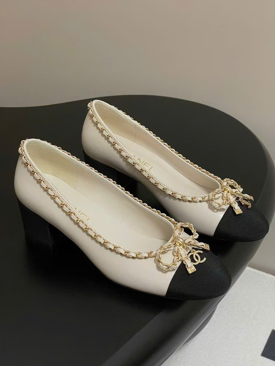 (1:1 replica) Chanel C Logo Vintages Women s Pumps Shoes