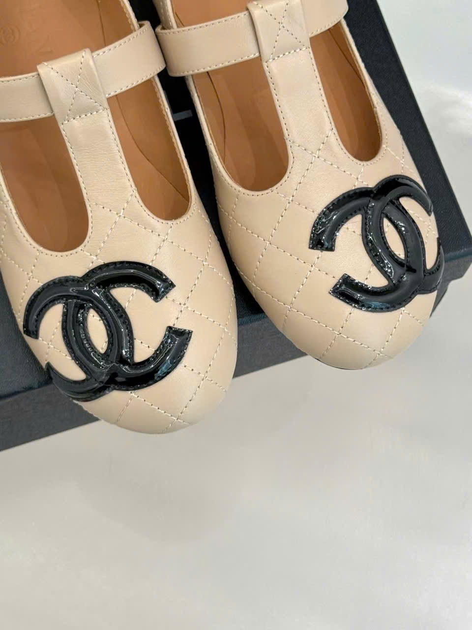 (1:1 replica) Chanel Ballet C Logo Women s Shoes