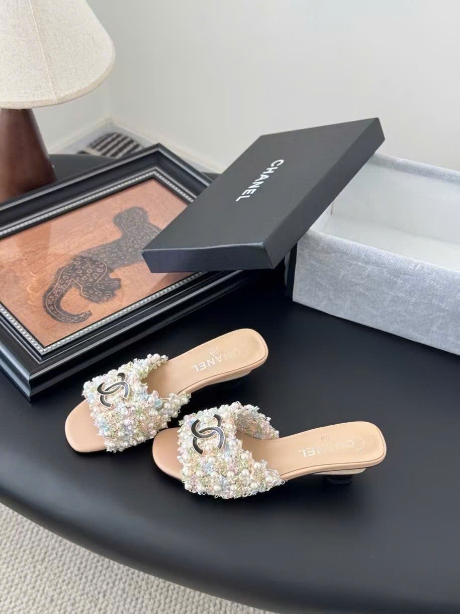 (1:1 replica) Chanel CLogo Women s Sandals New Arrivals