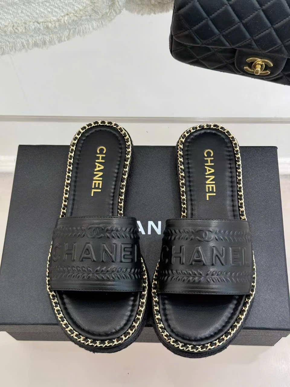 (1:1 replica) Chanel Women s Slides New Arrival 2025