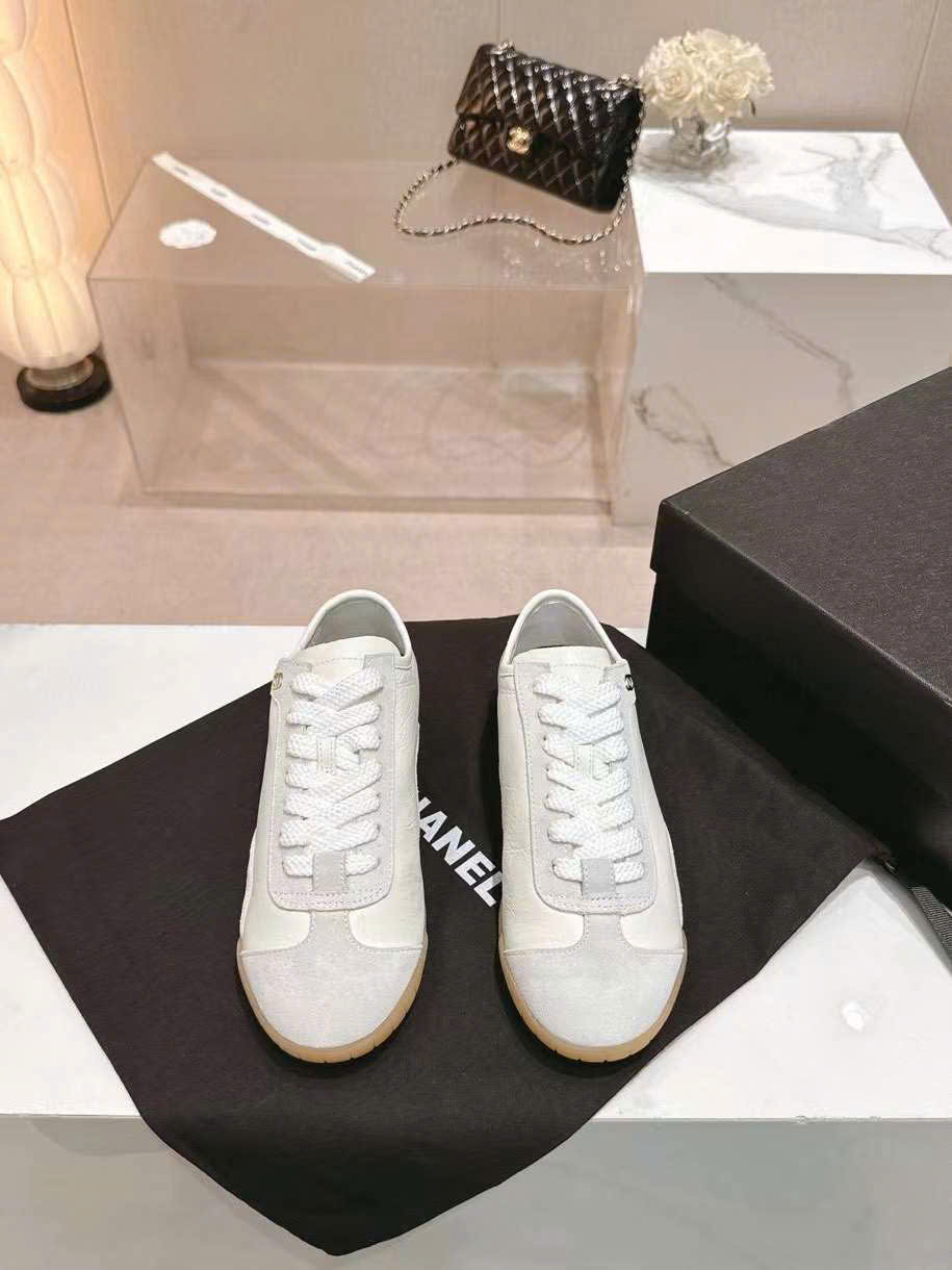 (1:1 replica) Chanel Chill Logo Sneakers