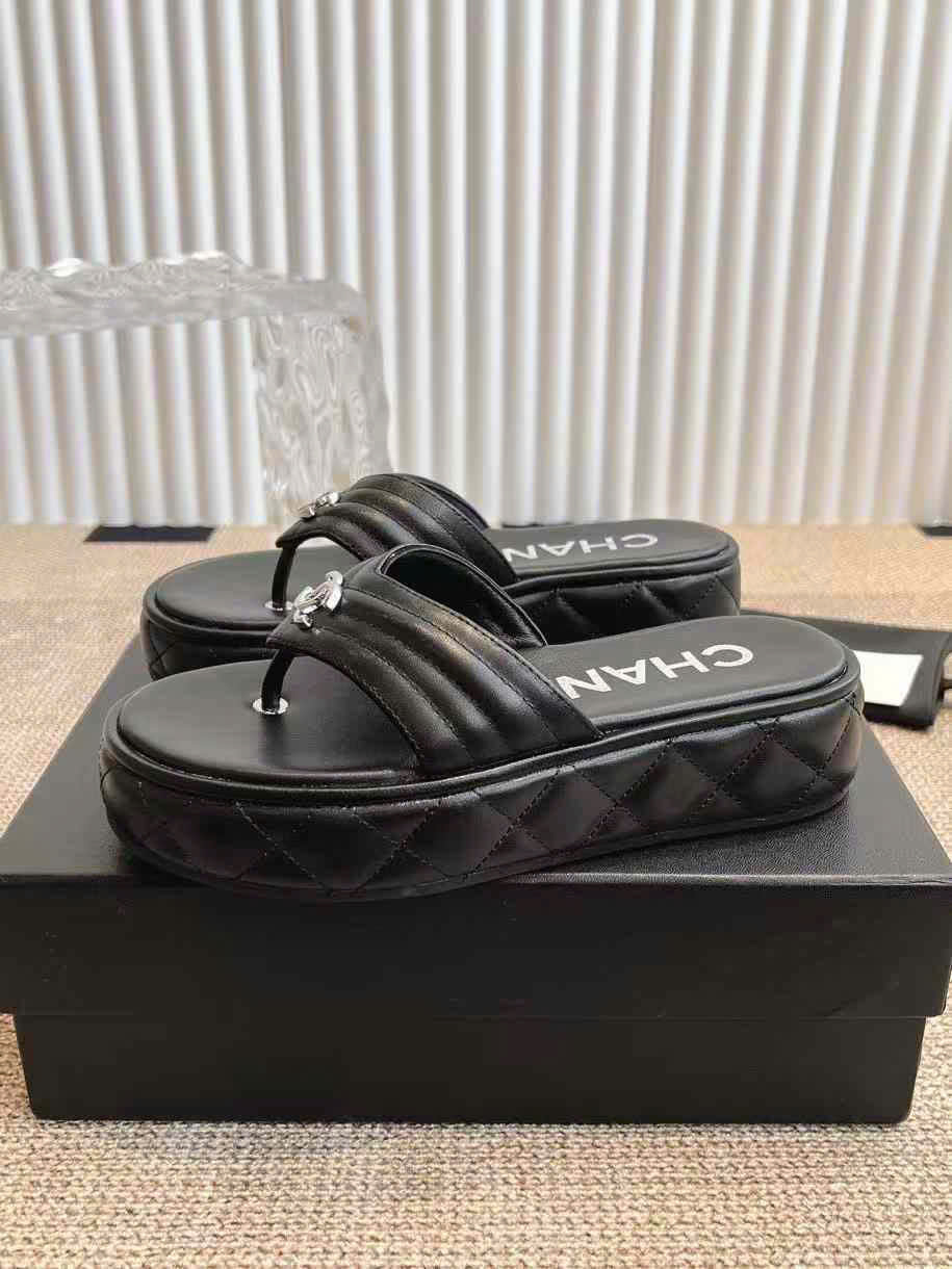(1:1 replica) Chanel C Logo Women s Slippers