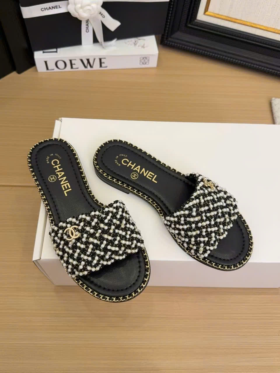 (1:1 replica) Chanel C Logo Women s Sandal New Arrivals