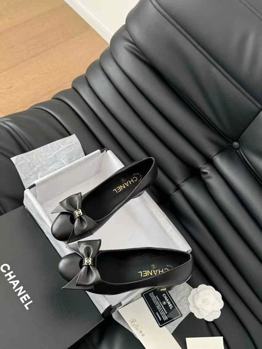 (1:1 replica) Chanel Women s Pump Shoes