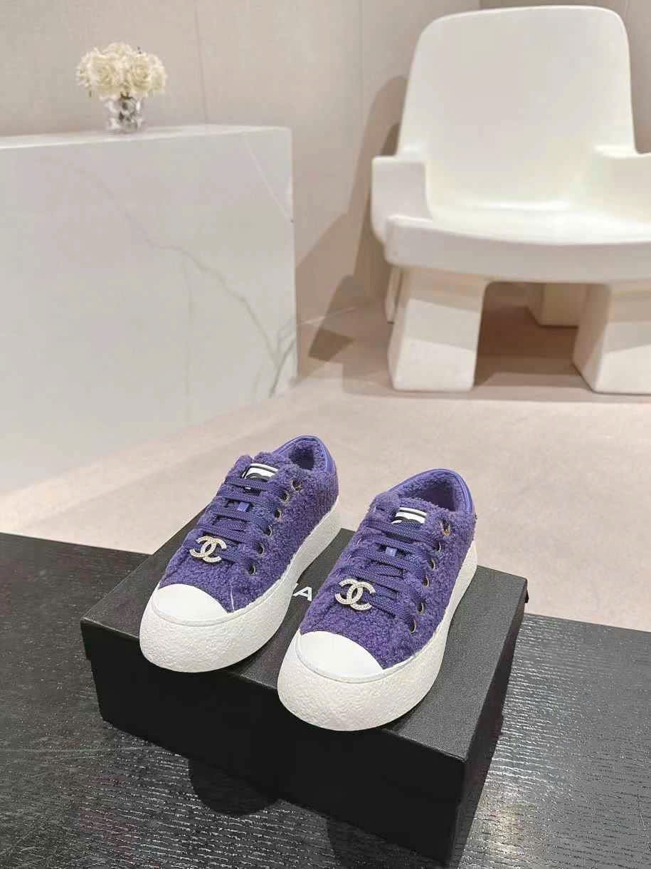 (1:1 replica) Chanel C Logo Sneakers Shoes