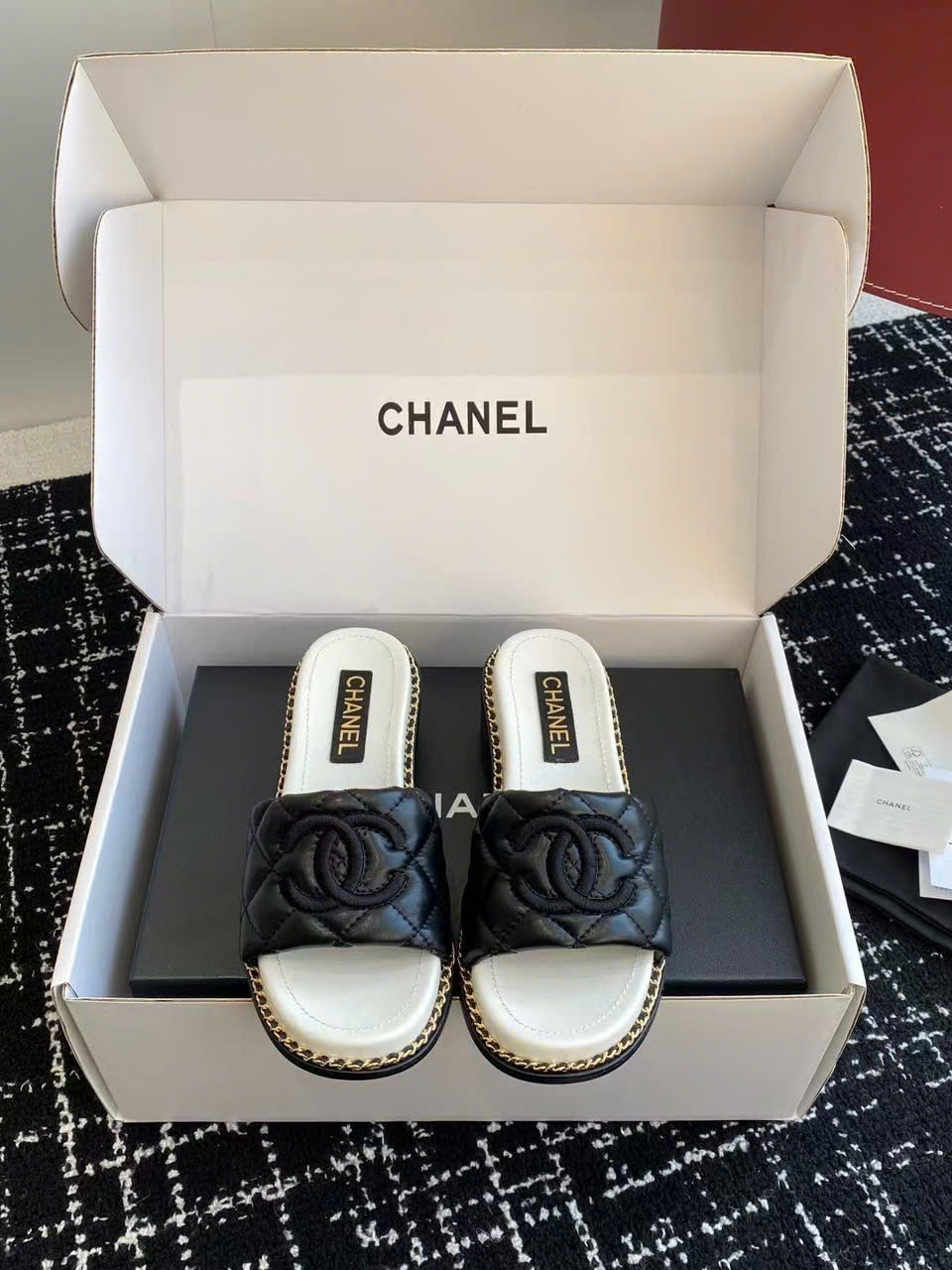 (1:1 replica) Chanel C Logo Women s Sandals Summer 2025
