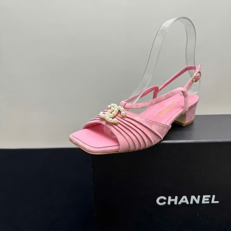 (1:1 replica) Chanel CLogo Women s Sandals New Arrivals