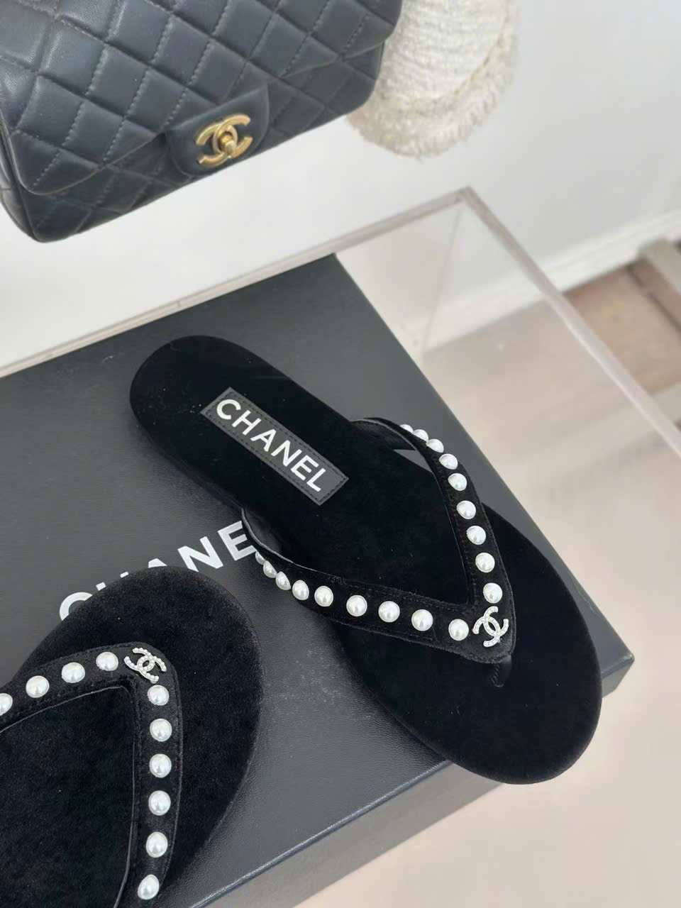 (1:1 replica) Chanel Women s Flip Flops Thongs