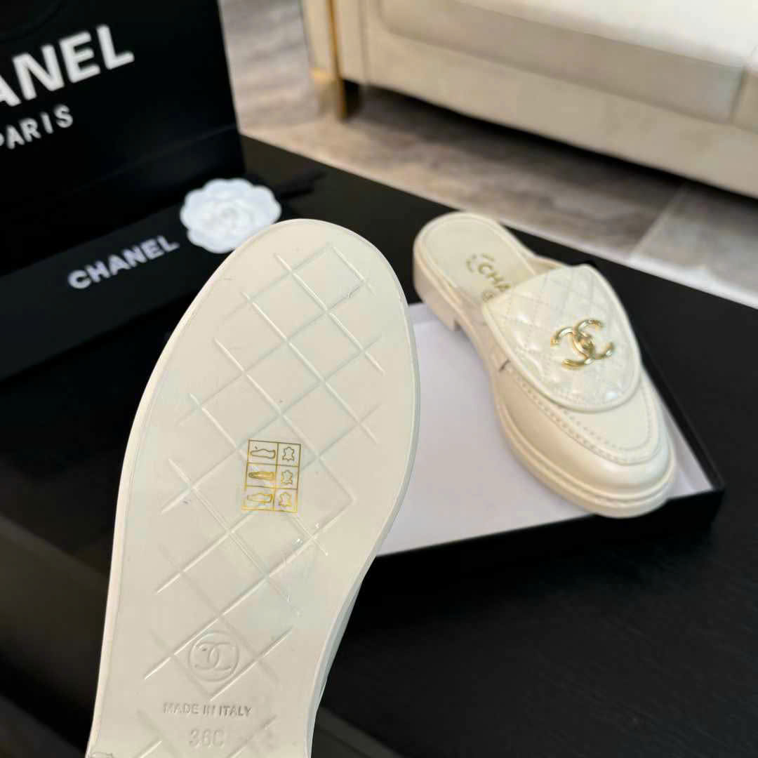 (1:1 replica) Chanel C Buckle Open Back Shoes