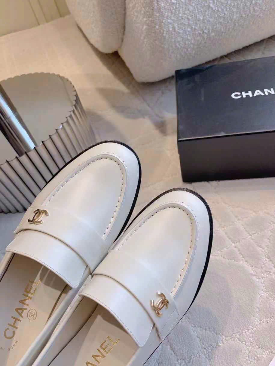 (1:1 replica) Chanel Leather Loafer Shoes