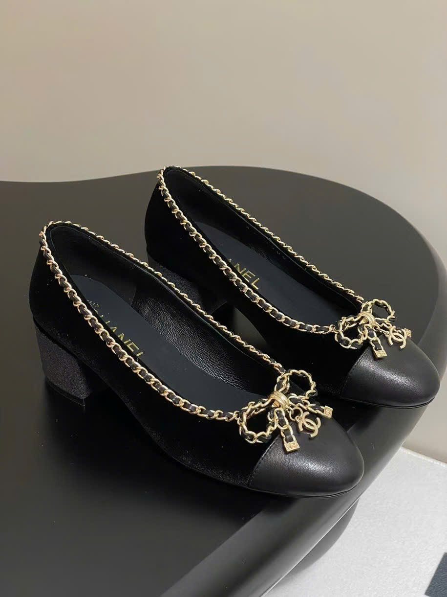 (1:1 replica) Chanel C Logo Vintages Women s Pumps Shoes