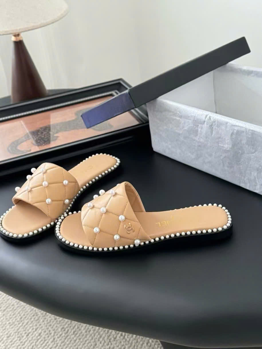 (1:1 replica) Chanel CLogo Women s Slide New Arrivals