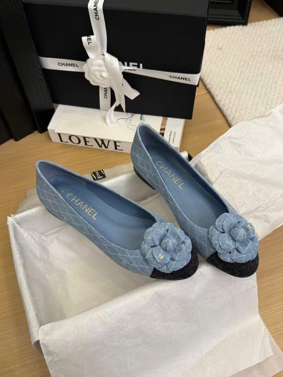 (1:1 replica) Chanel Vinatges Monogram Women s Shoes