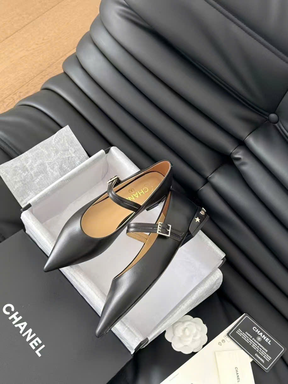 (1:1 replica) Chanel Leather Ballets Shoes