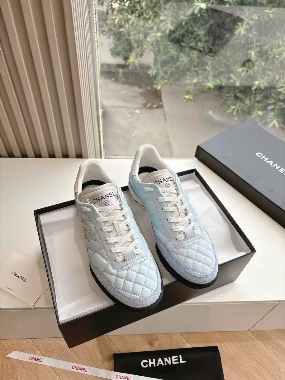 (1:1 replica) Chanel C Logo Women s Sneakers Shoes