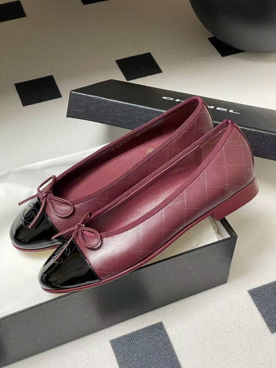 (1:1 replica) Chanel C Logo Vintages Shoes