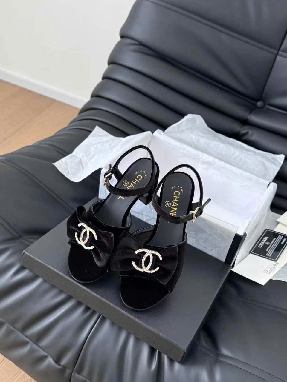 (1:1 replica) Chanel Velvet Vintage Sandals