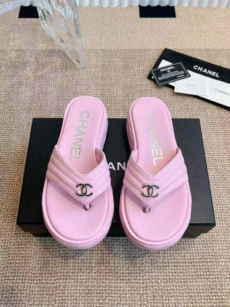 (1:1 replica) Chanel C Logo Women s Slippers