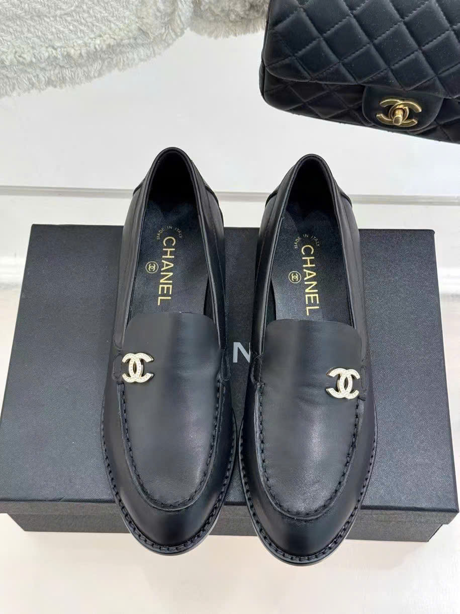 (1:1 replica) Chanel C Logo Loafer Leather Women s Shoes