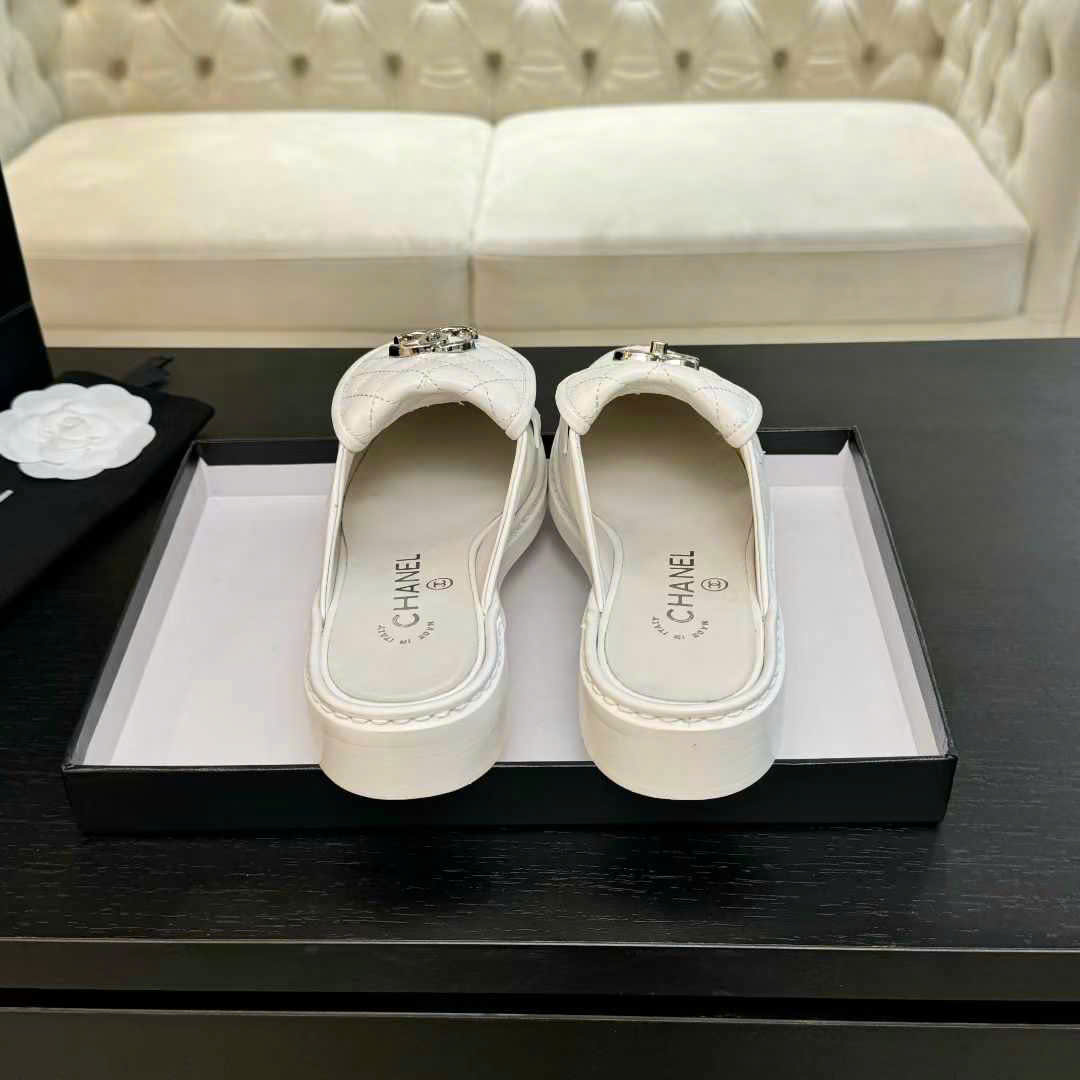(1:1 replica) Chanel C Buckle Open Back Shoes