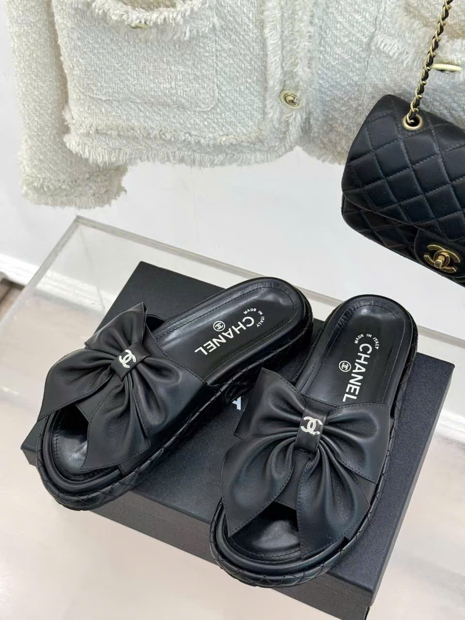 (1:1 replica) Chanel C Logo Women s Sandals
