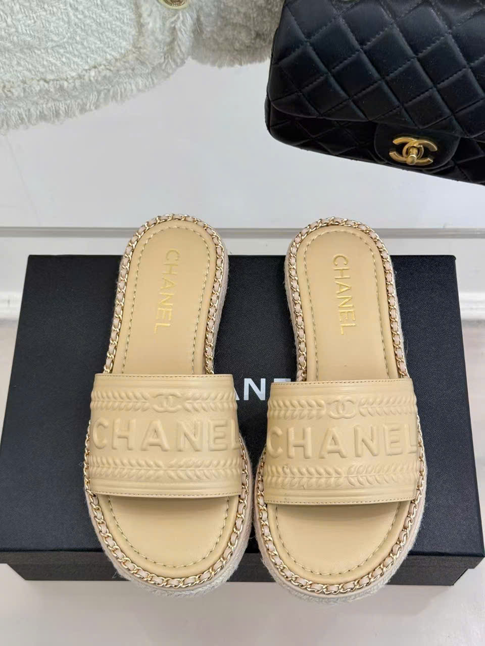 (1:1 replica) Chanel Women s Slides New Arrival 2025