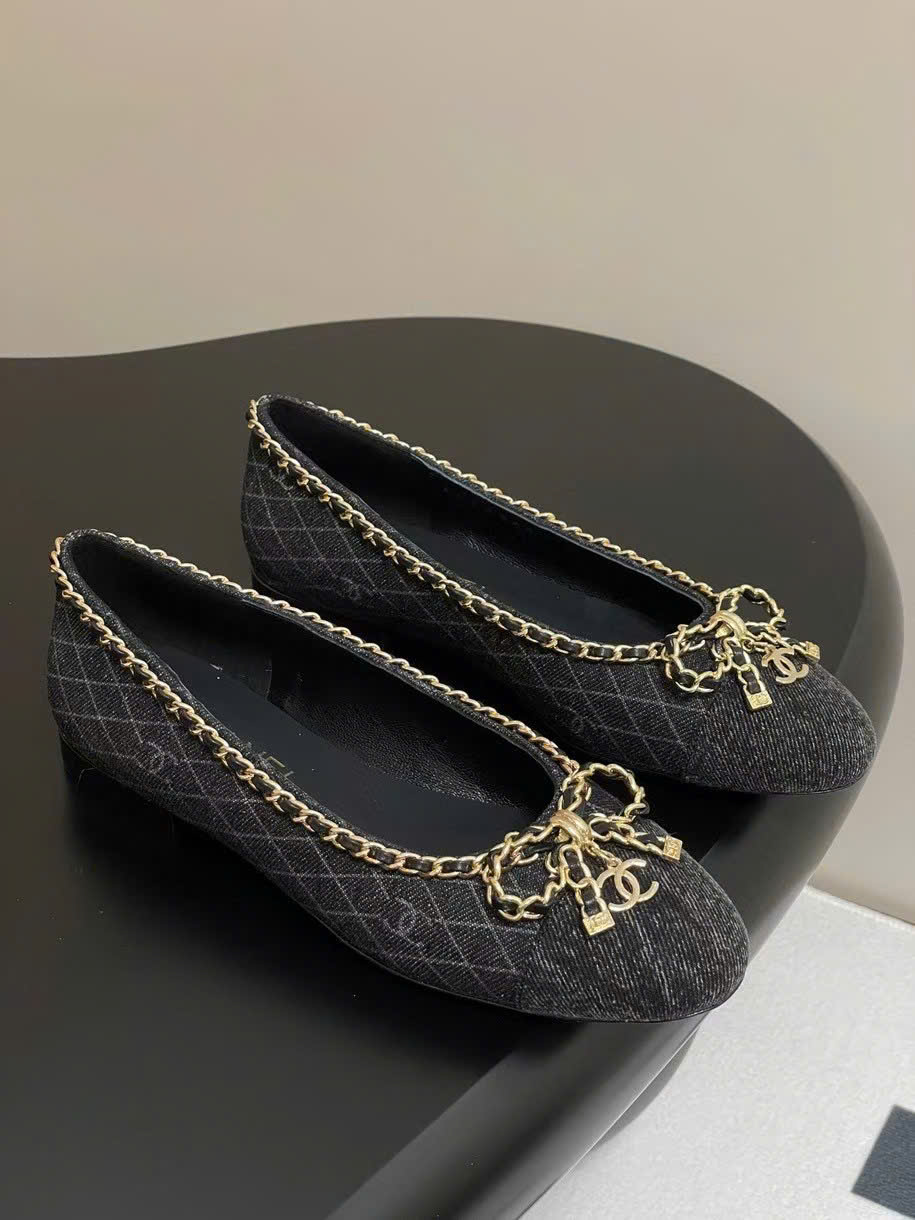 (1:1 replica) Chanel C Logo Vintages Women s Pumps Shoes 2cm