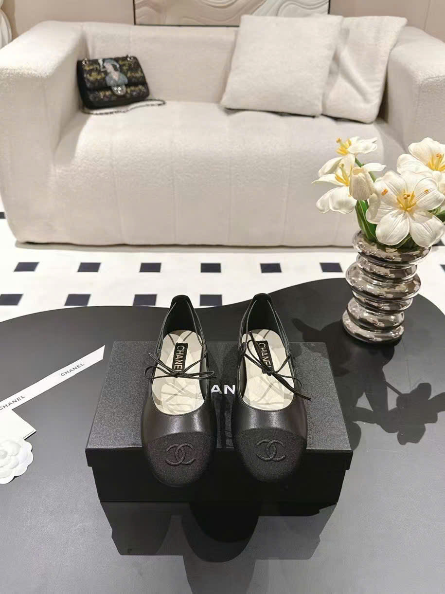 (1:1 replica) Chanel Vintages Ballets Women s Shoes