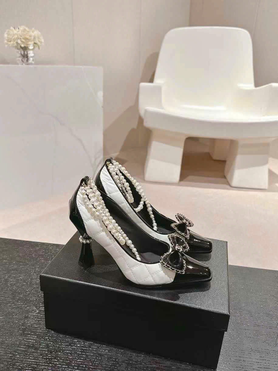 (1:1 replica) Chanel Vintages Leather Shoes