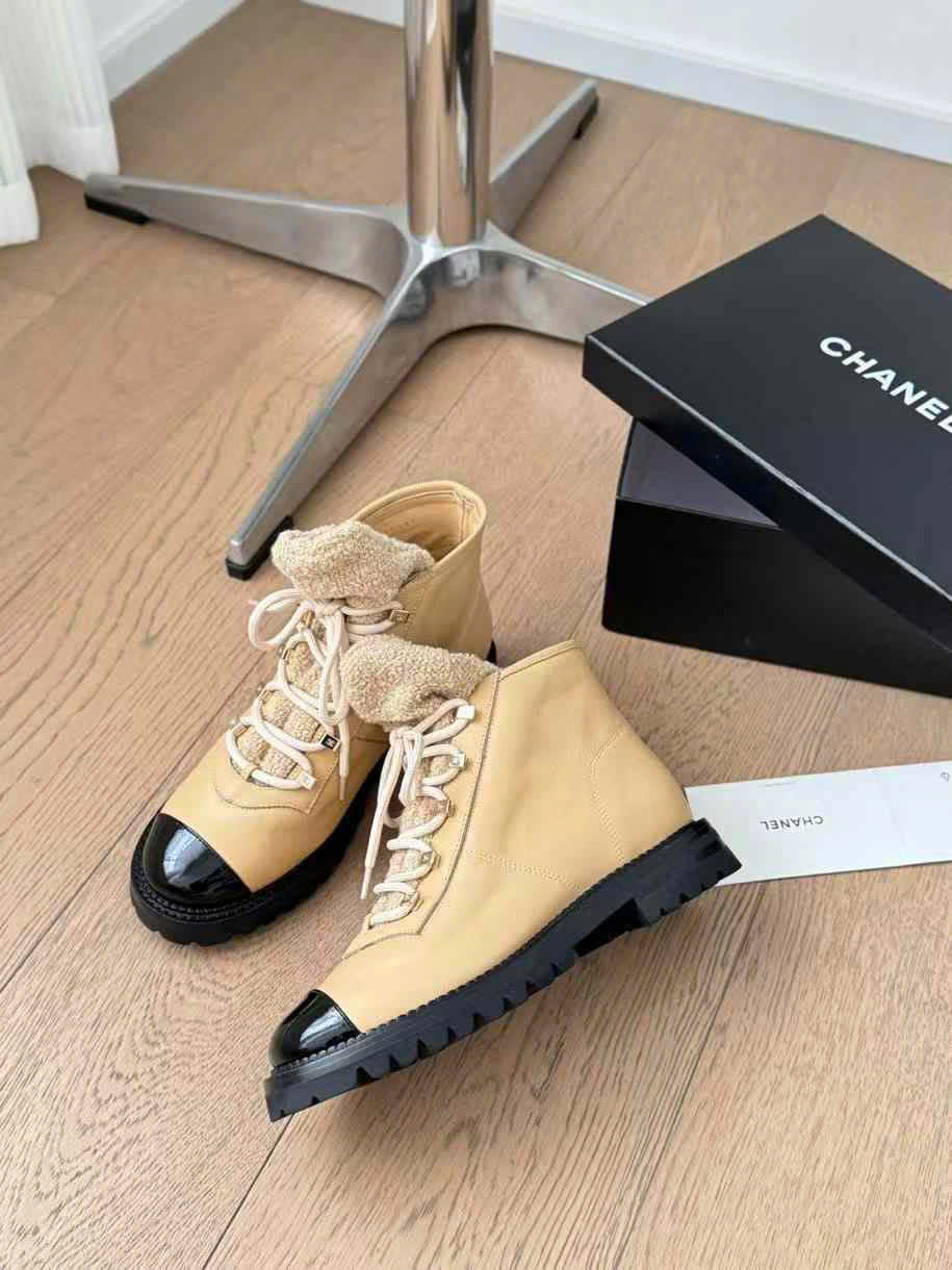 (1:1 replica) Chanel Oxfords Shoes New Arrivals