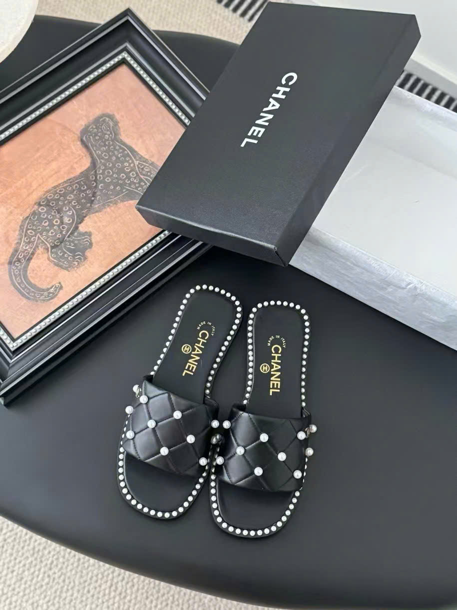 (1:1 replica) Chanel CLogo Women s Slide New Arrivals