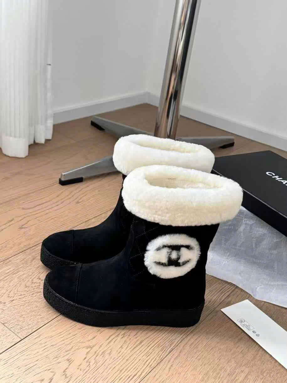 (1:1 replica) Chanel UGG Boots New Collections