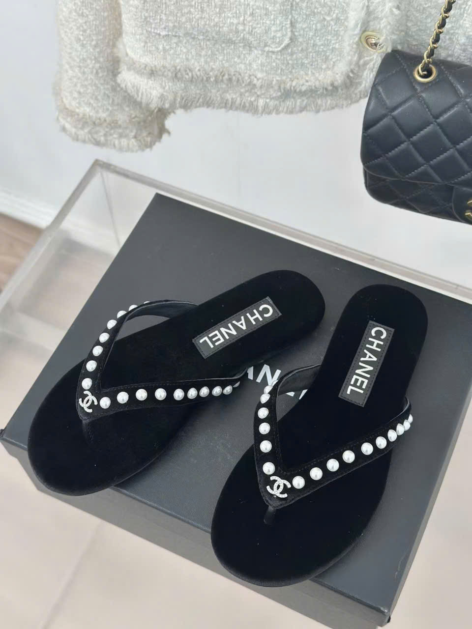 (1:1 replica) Chanel Women s Flip Flops Thongs