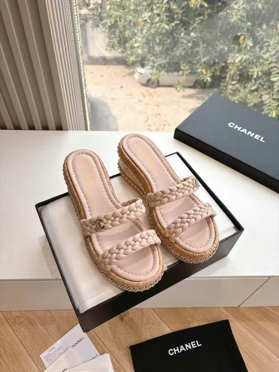 (1:1 replica) Chanel Wedges Women s Sandals New Collections 2025