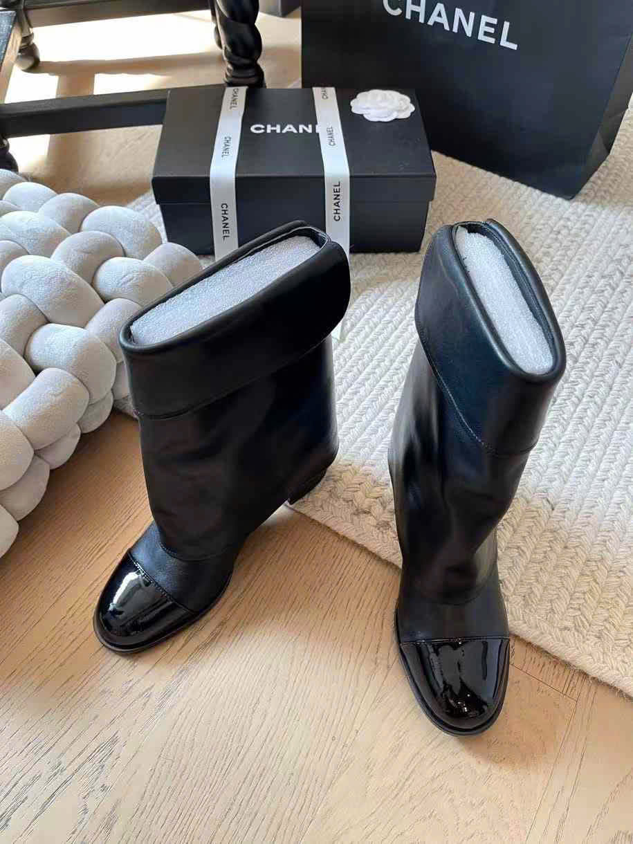(1:1 replica) Chanel Leather Round-Toe Knee Boots