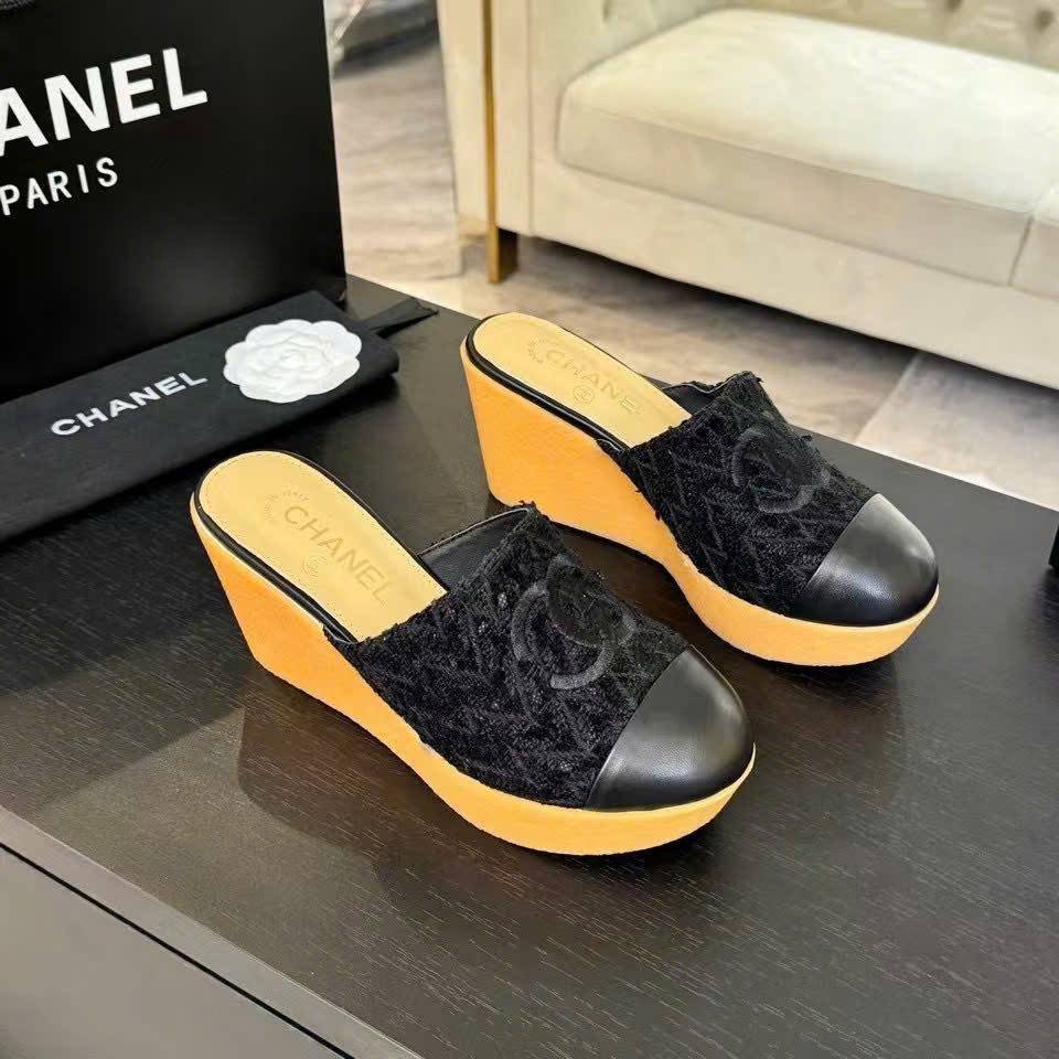 (1:1 replica) Chanel C Logo Wedges Open Back Shoes