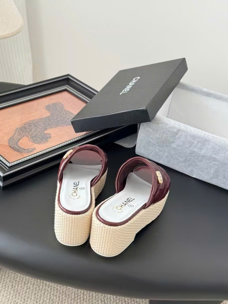 (1:1 replica) Chanel C Logo Wedges Sandals
