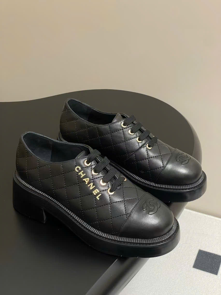 (1:1 replica) Chanel C Logo Oxfords Women s Shoes